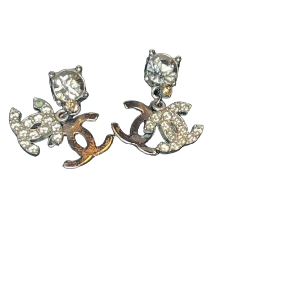 💕2X HP💕Authentic Chanel Earrings💕 - Picture 4 of 7